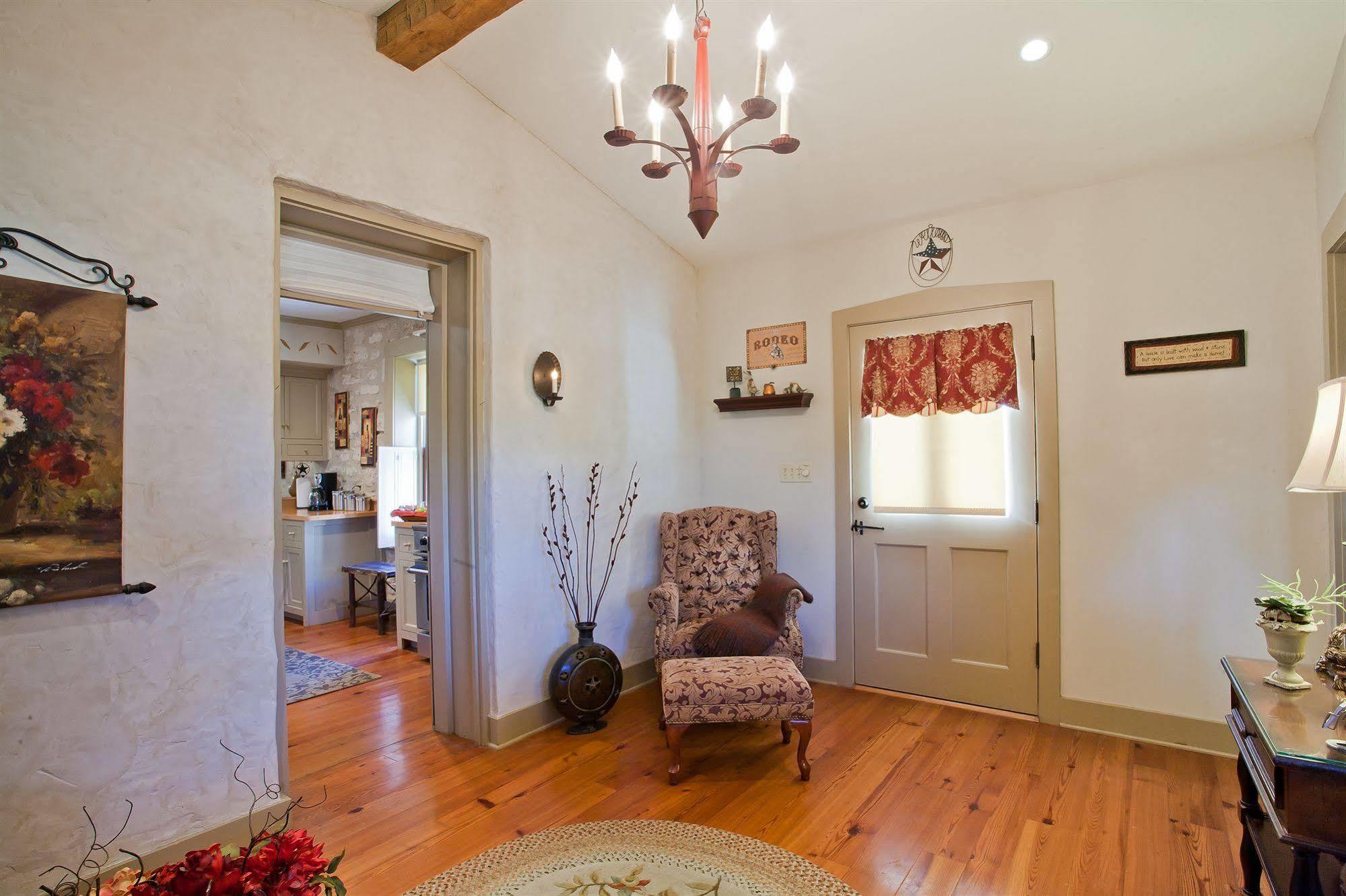 Rock House Hideaway Complex Fredericksburg Dış mekan fotoğraf
